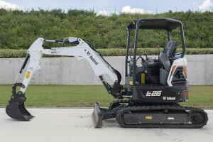 Bob Cat E26 2.6 Toneladas