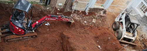 Mini Carregadeira